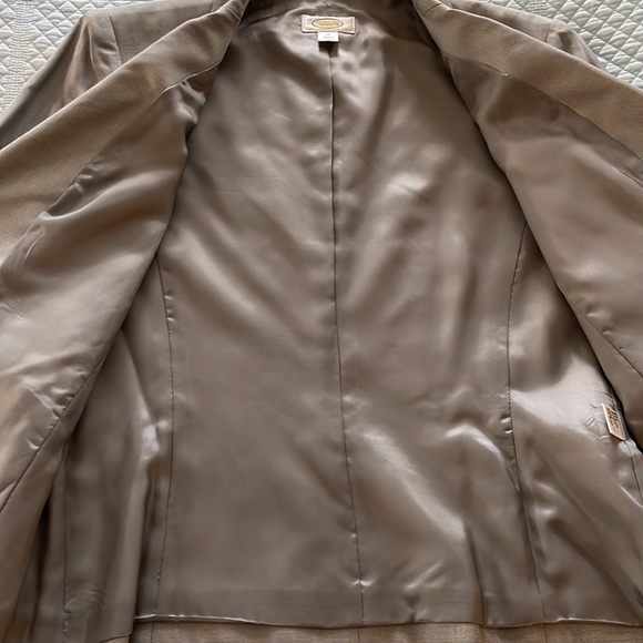 Talbots grey blazer - Picture 6 of 9